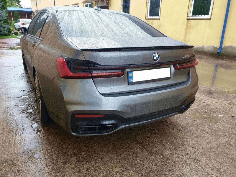 Спойлер на BMW 7 G11, G12 2015- чорний глянець V2 428813 фото