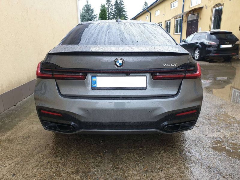 Спойлер на BMW 7 G11, G12 2015- чорний глянець V2 428813 фото