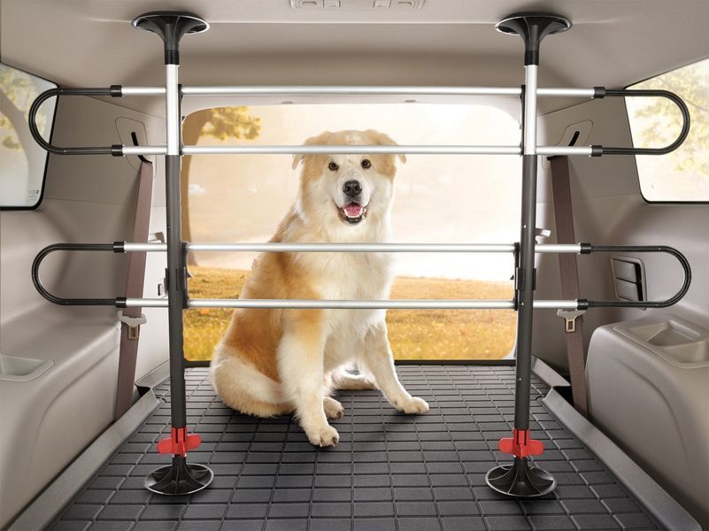 Автомобильная перегородка для собак PetBarrier WeatherTech 60010 97921 фото