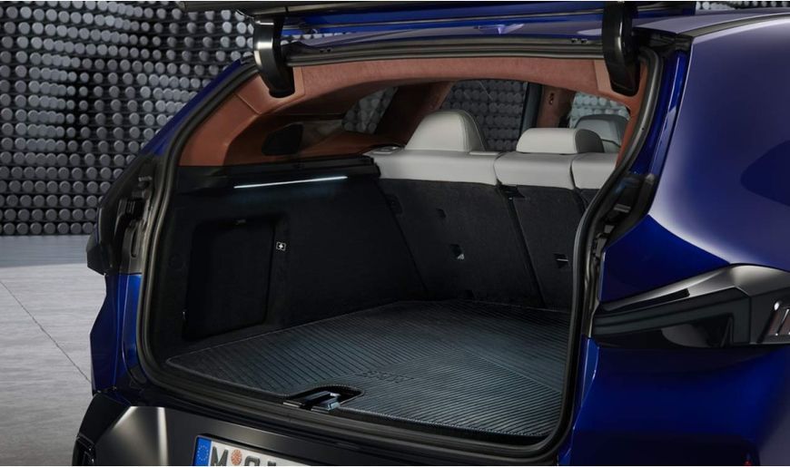 Коврик в багажник для BMW XM 2022-двухсторонний 51475A50928 415382 фото Коврик в багажник для BMW XM 2022-двухсторонний 51475A50928 415382 фото
