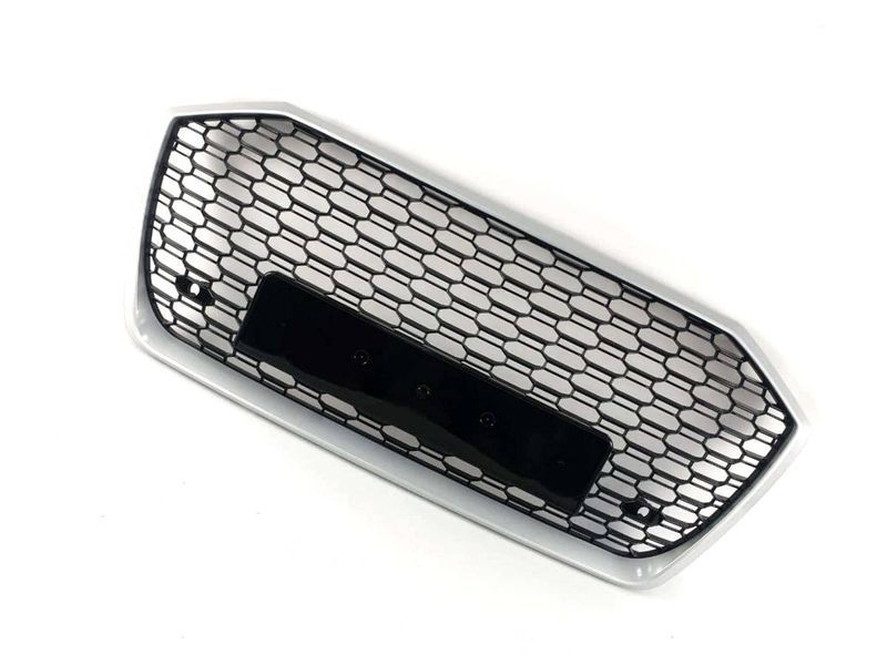 Решетка радиатора на Audi A6 C8 2018-2023 в стиле RS6 Black Silver без лого 427318 фото