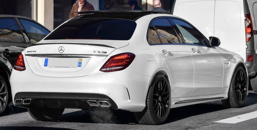 Диффузор (заднего бампера) Chrome Black / Chrome Pipe (стиль AMG C63) Sedan на Mercedes C-class W205 2014-2018 427834 фото