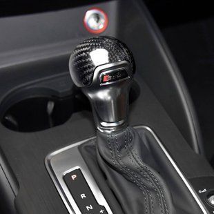 Накладка на ручку КПП для Audi A3 8V, Q2 карбон 400034 фото