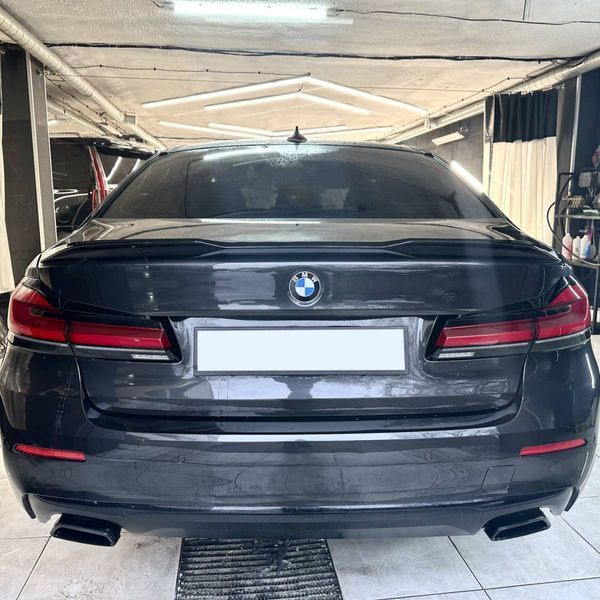 Спойлер на BMW 5 G30 2017-2022 M5 CS Style чорний глянець 431164 фото