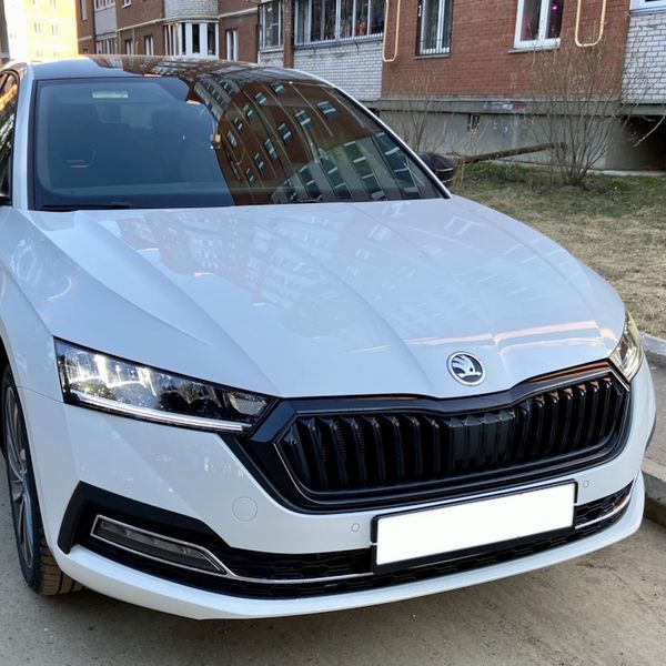 Рамка решетки радиатора на Skoda Octavia A8 2020-5E3853761AF9R 418629 фото