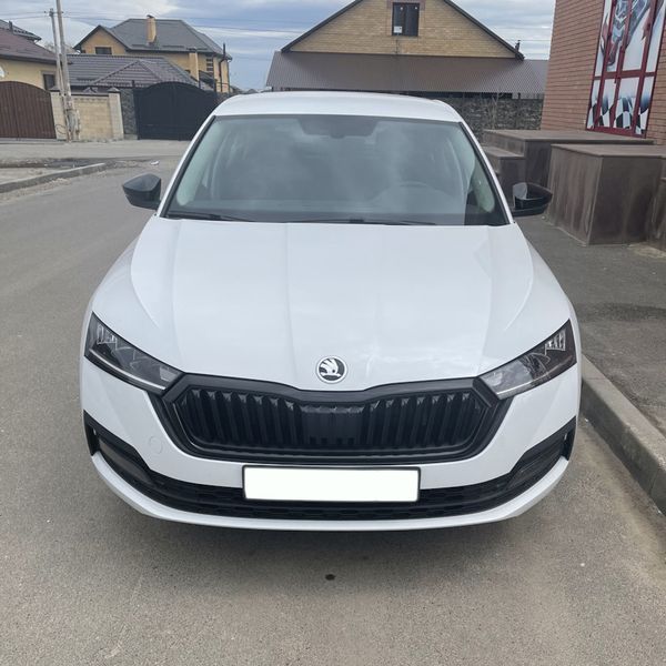 Рамка решетки радиатора на Skoda Octavia A8 2020-5E3853761AF9R 418629 фото