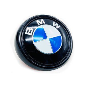Автологотип емблема BMW X3 F25 2010-2017 синьо-біла задня чорний подіум 418005 фото