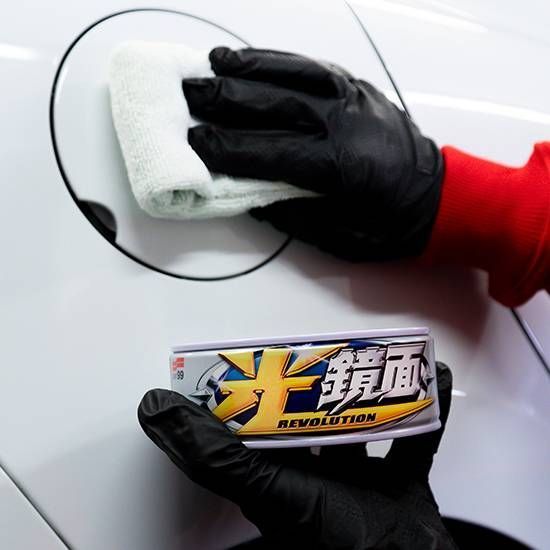 Воск антицарапин Soft99 New Scratch Clear Wax "Mirror Finish" White 200 г для белых авто 417690 фото