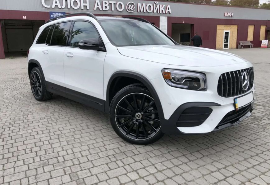 Передний бампер (стиль GLB35 AMG) на Mercedes GLB-class X247 2019-2023 428704 фото