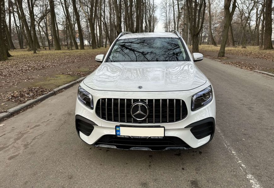 Передний бампер (стиль GLB35 AMG) на Mercedes GLB-class X247 2019-2023 428704 фото