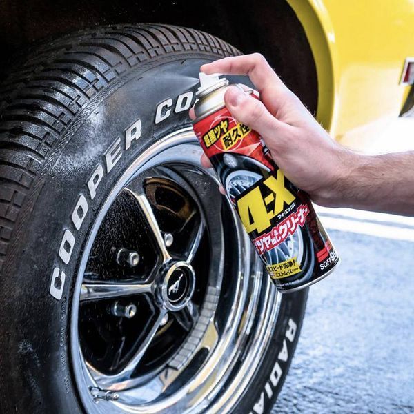 Чорніння для шин Soft99 4-Х Tire Cleaner 470 мл 417838 фото