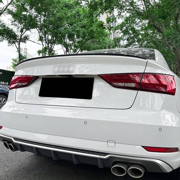Спойлер на Audi A3 2012-2018 чорний глянець 352435 фото