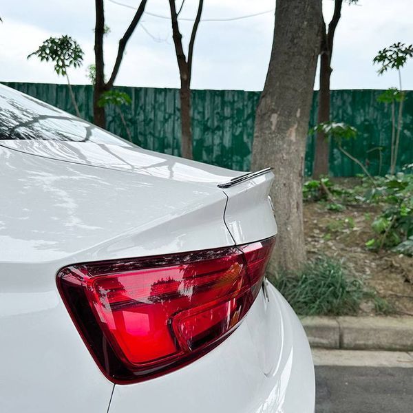 Спойлер на Audi A3 2012-2018 чорний глянець 352435 фото