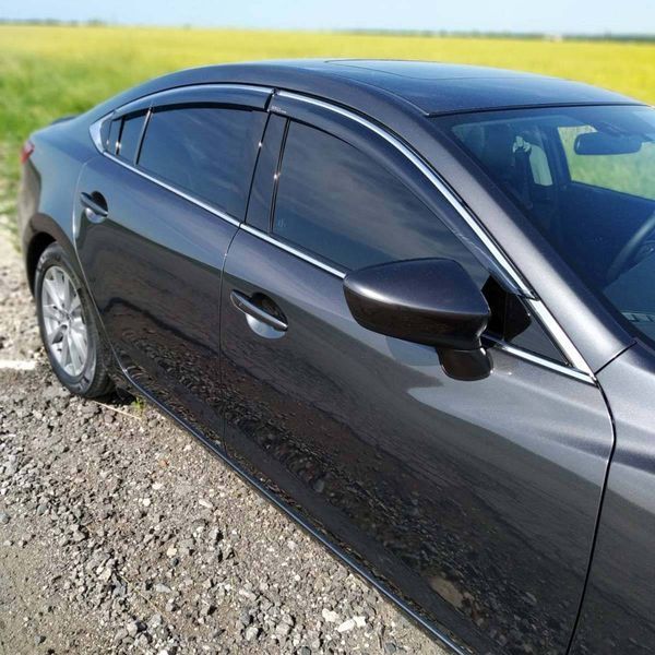 Дефлекторы окон на Mazda 6 2014-2017 с хром молдингом WELLvisors 3-847MZ009 162714 фото