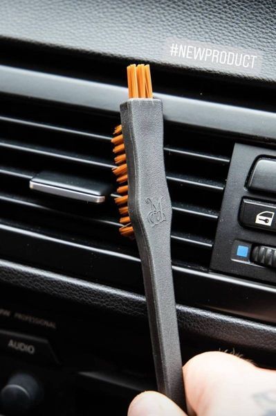 Щітка потрійна для детейлінгу - Meguiar`s Triple Duty Detail Brush (X1130EU) 401617 фото