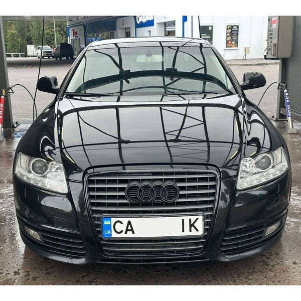 Автологотип черная эмблема Audi A6 C6 2008-2011 S6/RS6 Black Edition в решітку радіатора 8P0853605 265853 фото