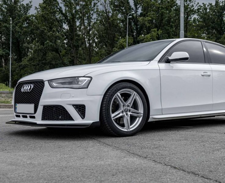 Передний бампер на Audi A4 B8 2011-2015 в стиле RS4 428733 фото