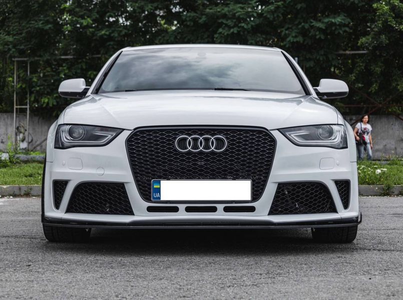 Передний бампер на Audi A4 B8 2011-2015 в стиле RS4 428733 фото