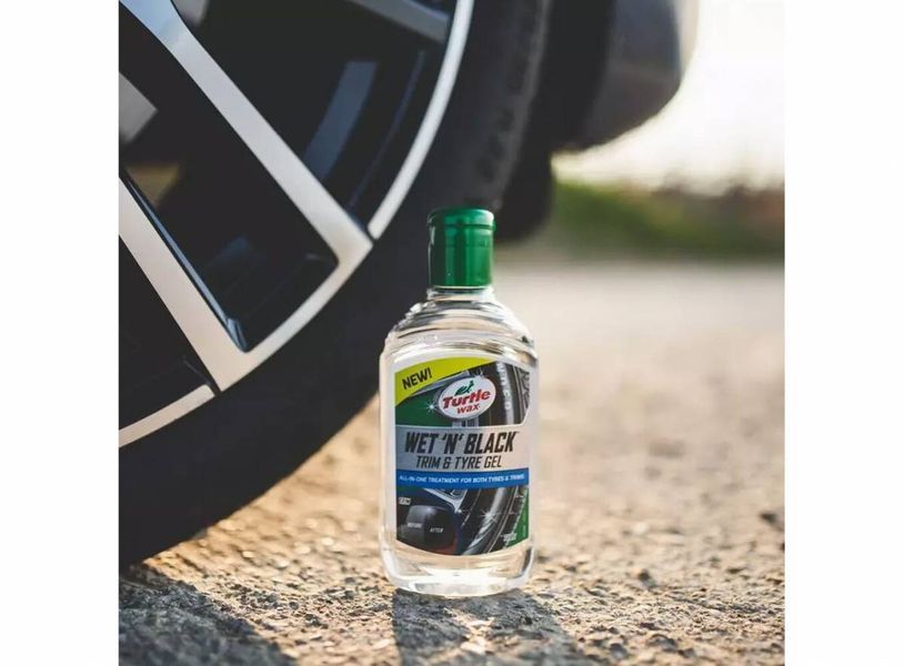 Поліроль для шин Turtle Wax Trim & Tyre Gel 300 мл 340656 фото