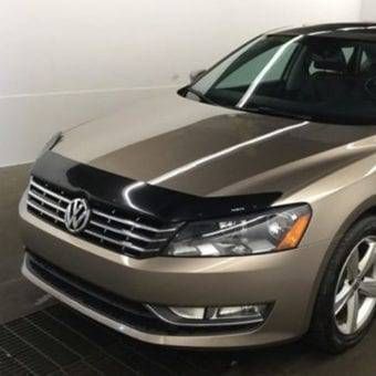 Дефлектор капоту на Volkswagen Passat NMS 2012-2015 USA FormFit Hood Protector HD 21D12 229304 фото