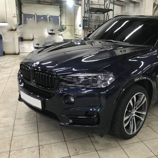 Решетка радиатора на BMW X5 F15, X6 F16 2013-2018 M-Look Black 138361 фото