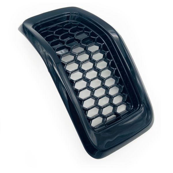 Решетка радиатора на Jeep Cherokee 2014-2018 Black 68303626AA 423029 фото Решетка радиатора на Jeep Cherokee 2014-2018 Black 68303626AA 423029 фото
