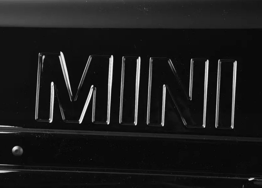Вантажний бокс MINI Black 320 л. 424153 фото