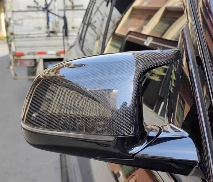 Карбоновые накладки на зеркала на BMW X3 G01, X4 G02, X5 G05, X6 G06, X7 G07 426319 фото