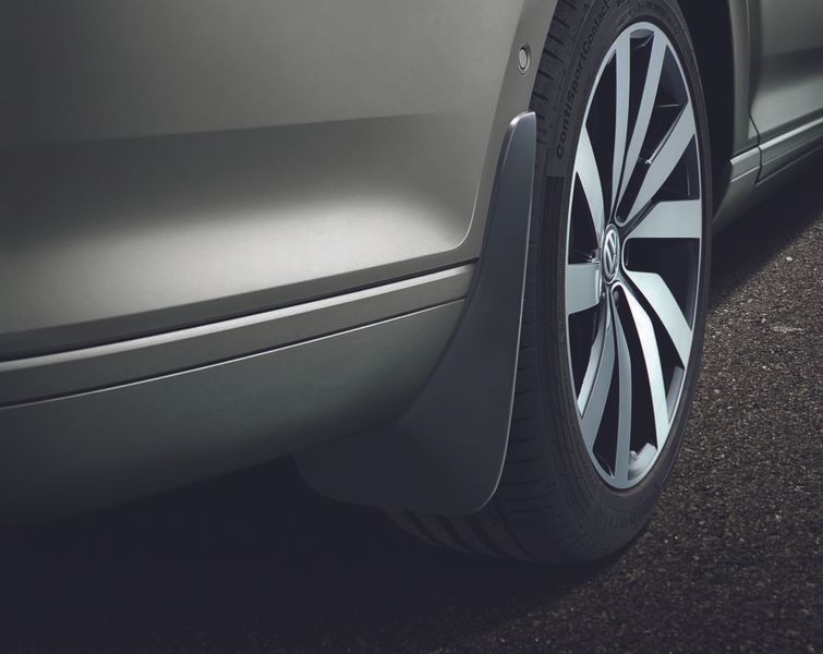 Брызговики на Volkswagen Passat B8 2014- задние VAG 3G0075101B 35670 фото Брызговики на Volkswagen Passat B8 2014- задние VAG 3G0075101B 35670 фото
