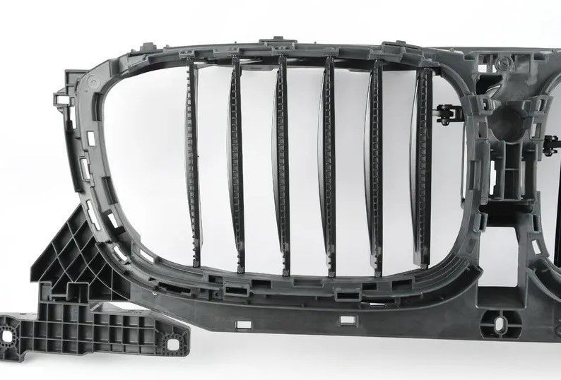 Воздушная заслонка (жалюзи) с моторчиком на BMW X3 G01 2018-2022 429665 фото Воздушная заслонка (жалюзи) с моторчиком на BMW X3 G01 2018-2022 429665 фото
