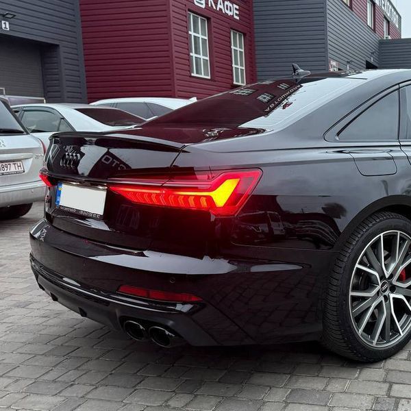 Автологотип черная эмблема Audi A6 C8 2019- Black Edition на кришку багажника 8W9071802 232915 фото
