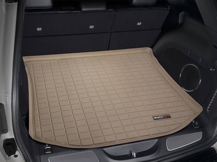 Коврик в багажник для Jeep Grand Cherokee 2011- бежевые WeatherTech 41469 45929 фото