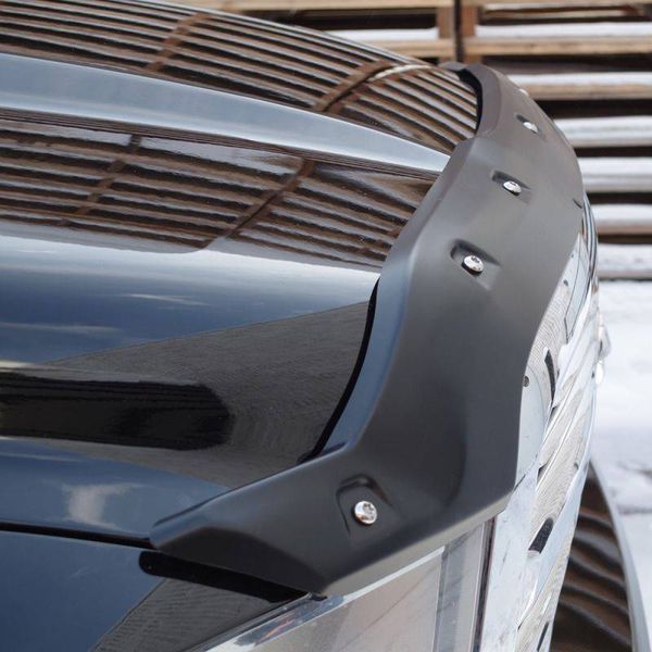 Дефлектор капоту на Dodge RAM 2009-2018 гладкий Smooth Tough Guard TS-6R09 229307 фото