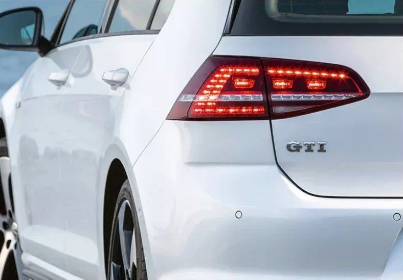 Задние фонари на Volkswagen Golf 7 2013-2017 LED 430485 фото