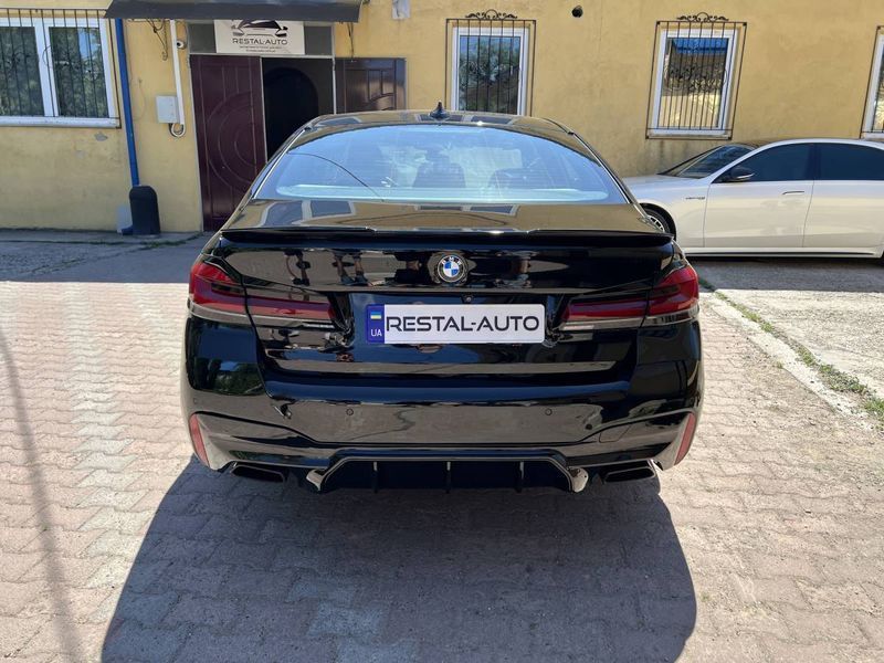 Комплект рестайлінгу на BMW 5 G30 2017-2020 стиль M5 F90 LCI V2 21371 фото