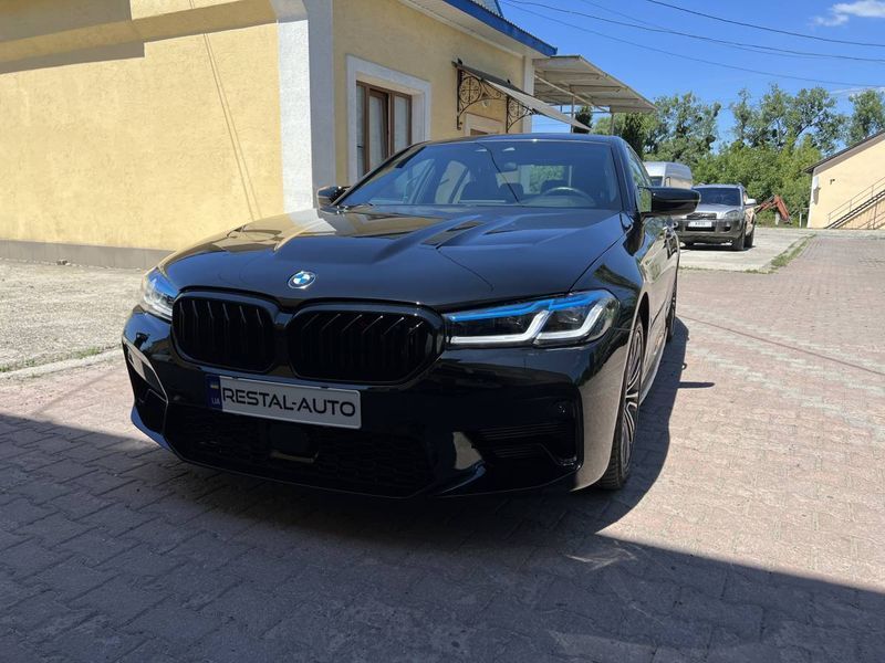 Комплект рестайлінгу на BMW 5 G30 2017-2020 стиль M5 F90 LCI V2 21371 фото