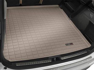Килимок у багажник для Volvo XC90 2015- бежевий WeatherTech 41805 46079 фото