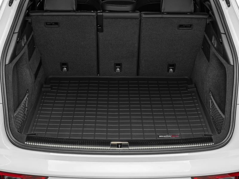 Коврик в багажник для Audi Q5 2018- черный WeatherTech 401073 331380 фото