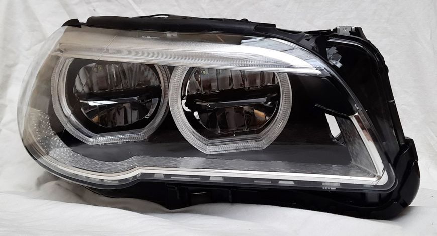 Передние фары на BMW 5 Series F10 2013-2017 FULL LED вместо оригинальных ксеноновых неадаптивных фар SY 430401 фото