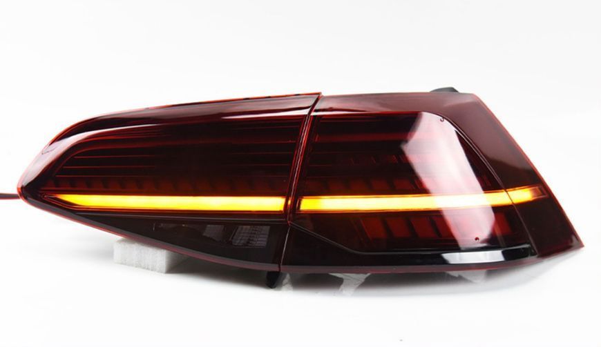 Задние фонари на Volkswagen Golf 7 2013-2017 LED стиль 7.5 красные RSU 430486 фото
