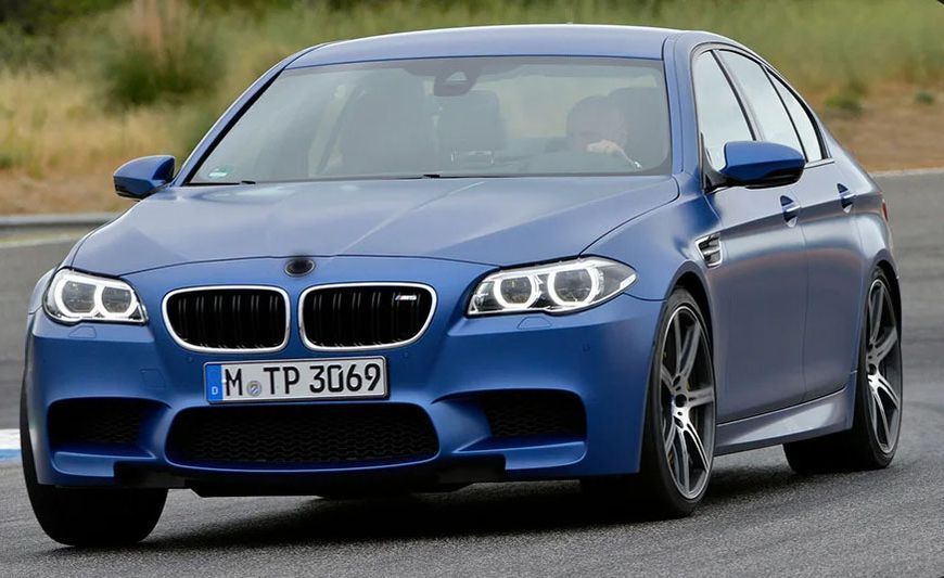 Передние фары на BMW 5 Series F10 2013-2017 FULL LED вместо оригинальных ксеноновых неадаптивных фар SY 430401 фото