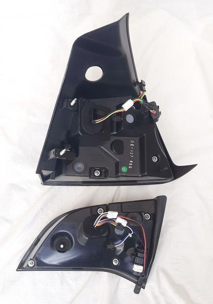 Задние фонари на Tesla Model 3 2017-2022 LED стиль X 430444 фото