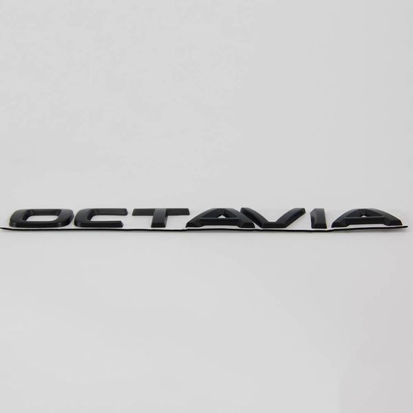 Автологотип шильдик эмблема надпись Skoda Octavia A7, A8 пластик черная на кришку багажника 37242 фото Автологотип шильдик эмблема надпись Skoda Octavia A7, A8 пластик черная на кришку багажника 37242 фото