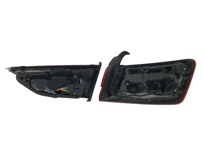 Задние фонари ( Европа ) V2 на Audi A3 2016-2020 428239 фото