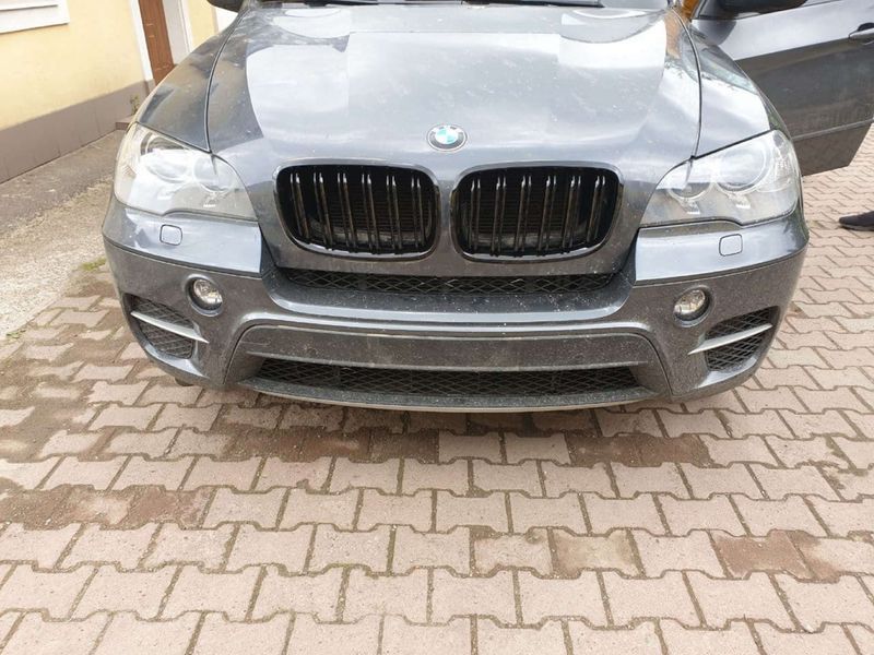 Ноздри Черный глянец (Двойные M-Look) на BMW X5 E70 2010-2013 429036 фото