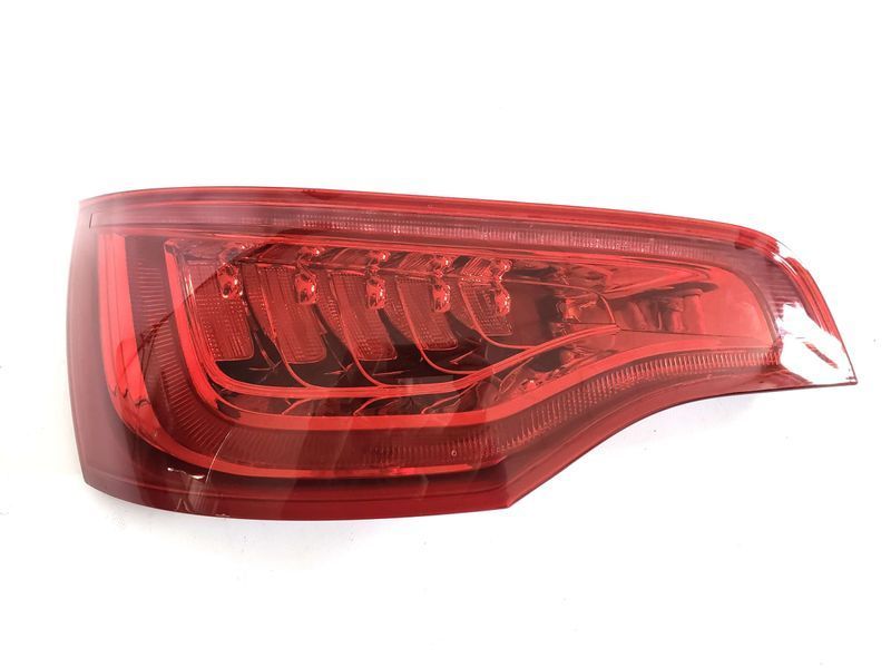 Задние фонари ( LCI Европа ) на Audi Q7 2005-2015 429516 фото