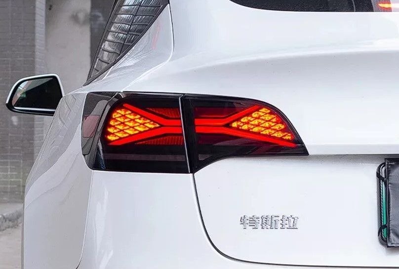 Задние фонари на Tesla Model 3 2017-2022 LED стиль X 430444 фото