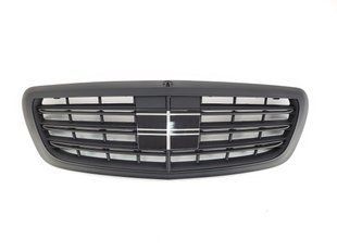 Решетка радиатора на Mercedes S-class W222 2013-2017 S63 AMG Black Matte под камеру 427766 фото
