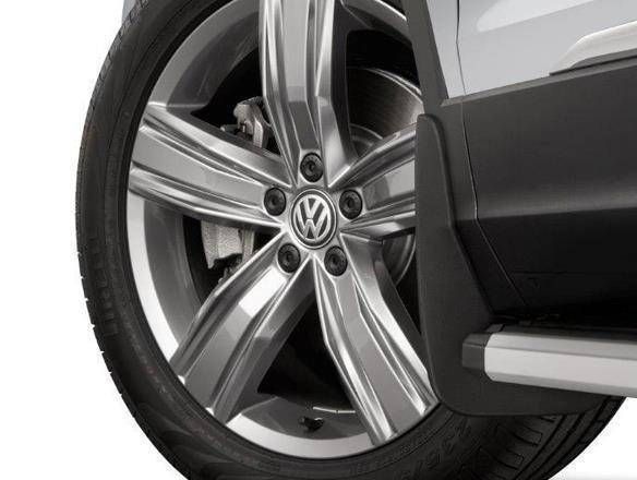 Брызговики на Volkswagen Tiguan 2016- передние VAG 5NA075111 35692 фото Брызговики на Volkswagen Tiguan 2016- передние VAG 5NA075111 35692 фото