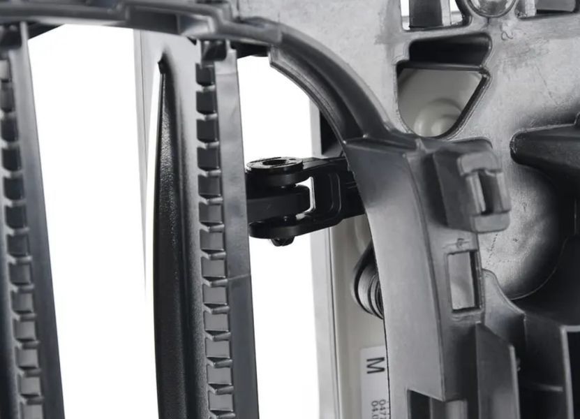 Жалюзи радиаторной решетки на BMW X3 G01 2017-2021 оригинал 51137497228 423684 фото